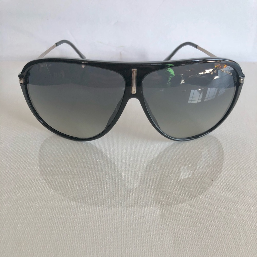 Sunglasses w/case